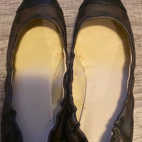 Coach Callie Logo Flats - Picture 6 of 8